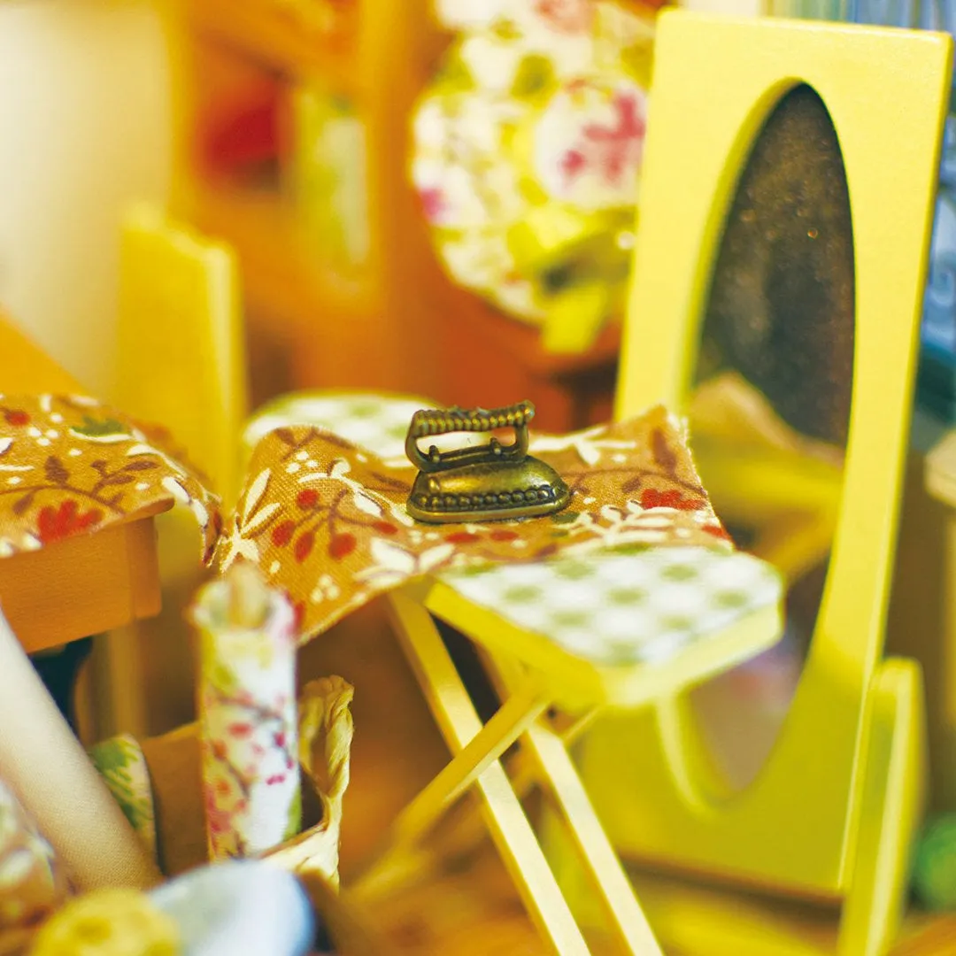 DIY House Lisa's Tailor Shop