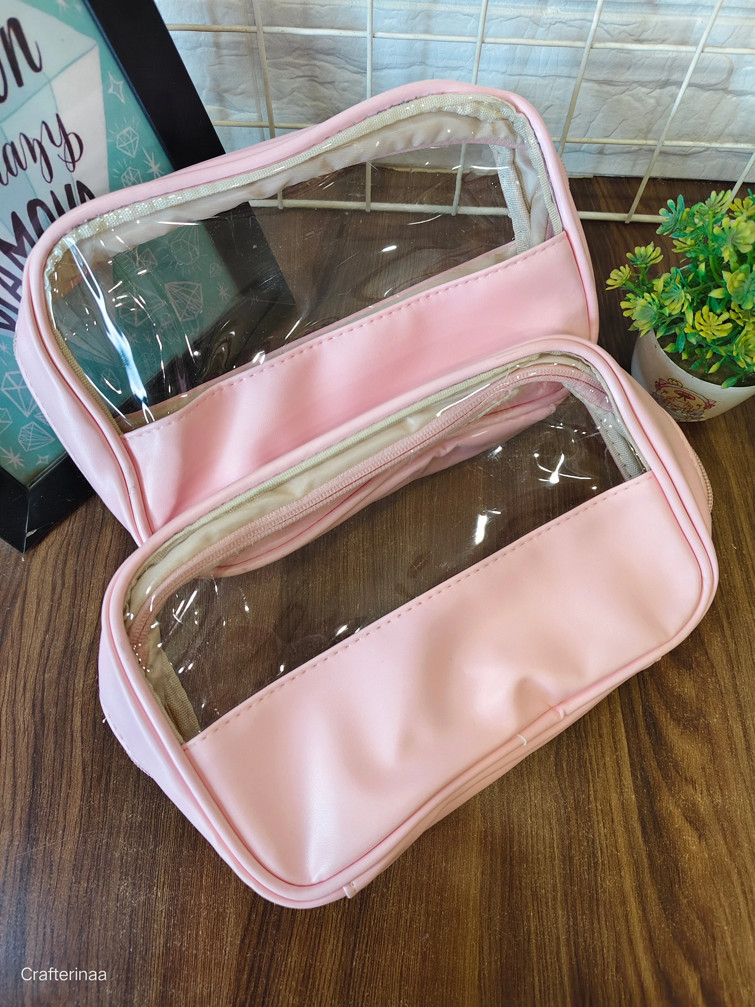 Pink window pouch