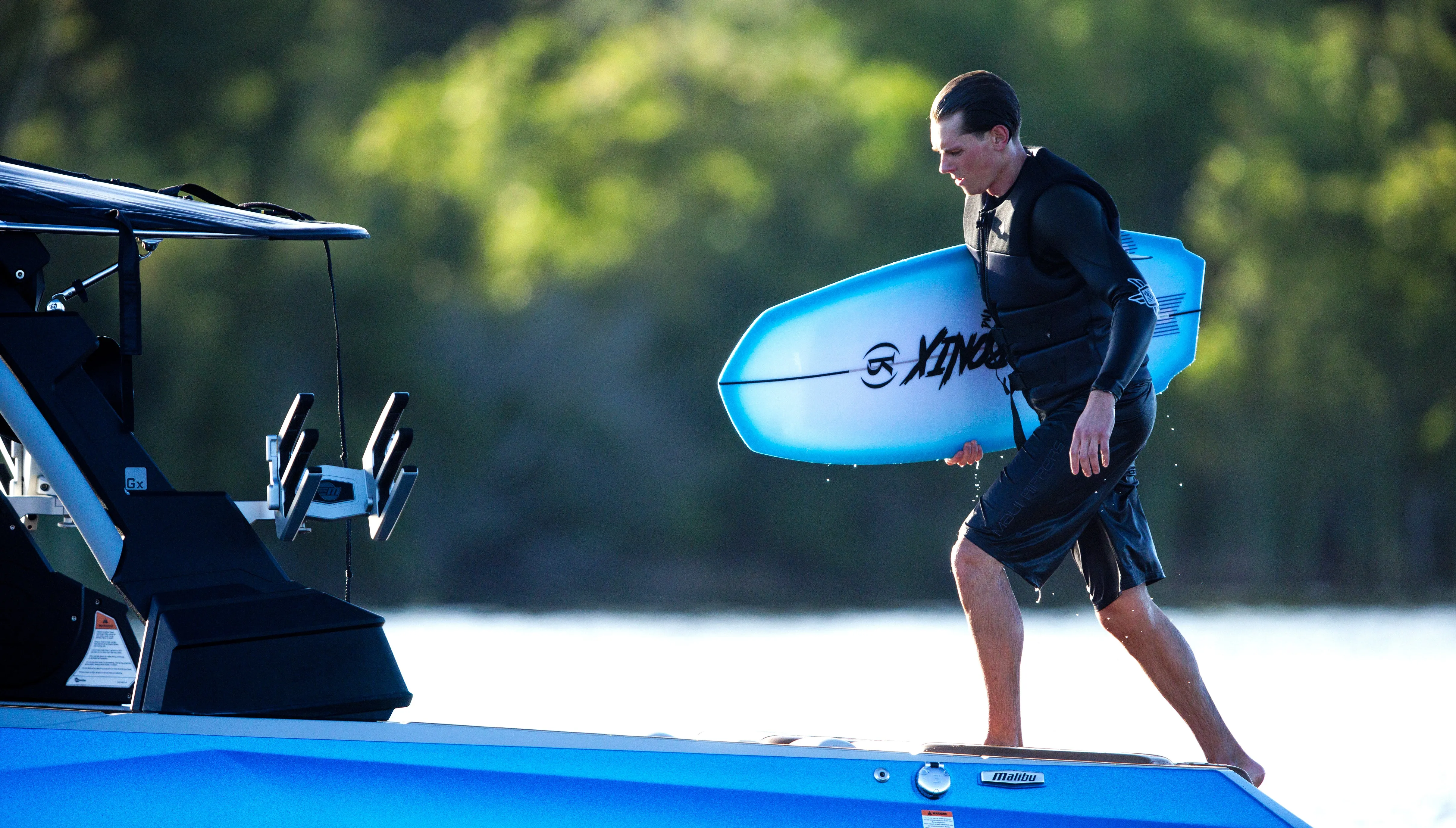 Ronix Flyweight Pro DNA Wakesurf Board