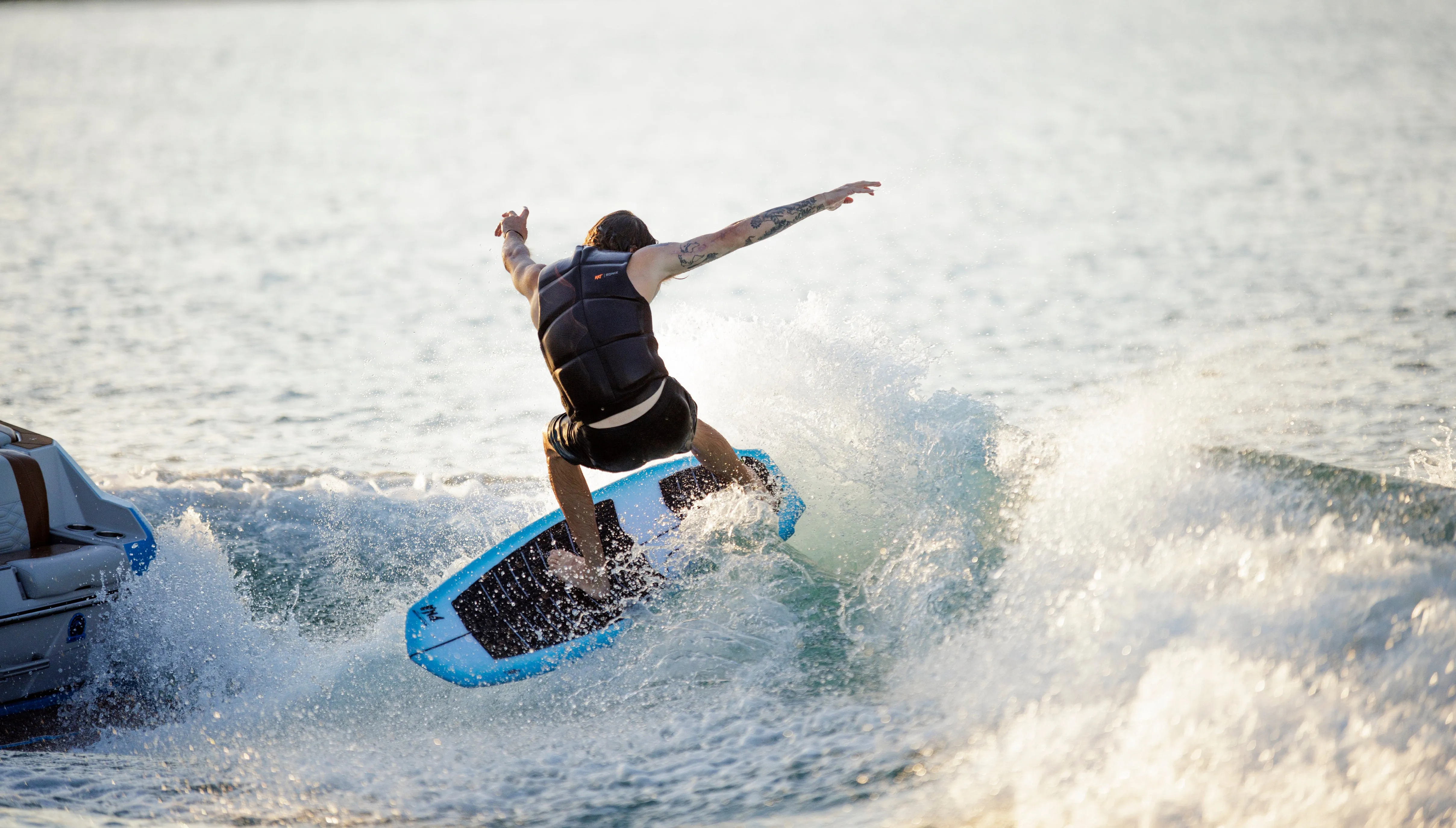 Ronix Flyweight Pro DNA Wakesurf Board