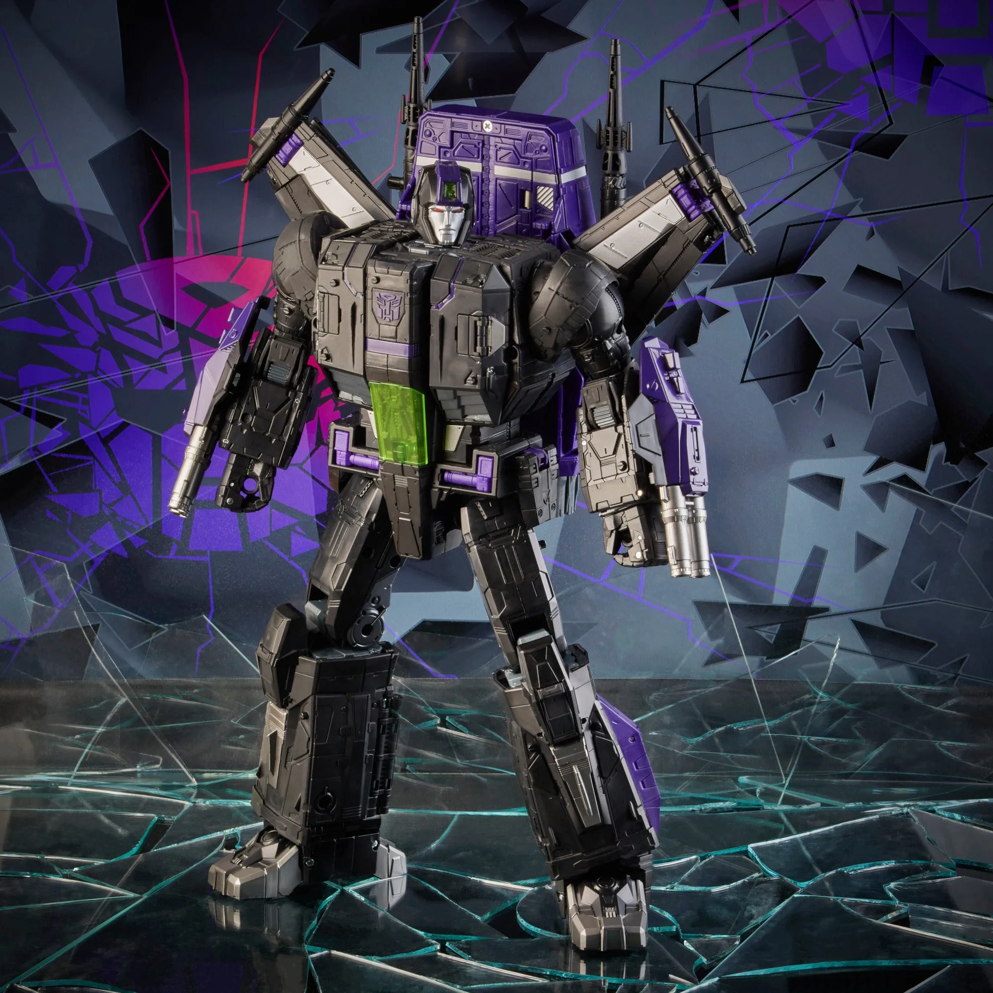 Transformers Generations Shattered Glass Collection Jetfire & IDW’s Shattered Glass— Jetfire (Exclusive Hasbro Pulse Variant Cover)
