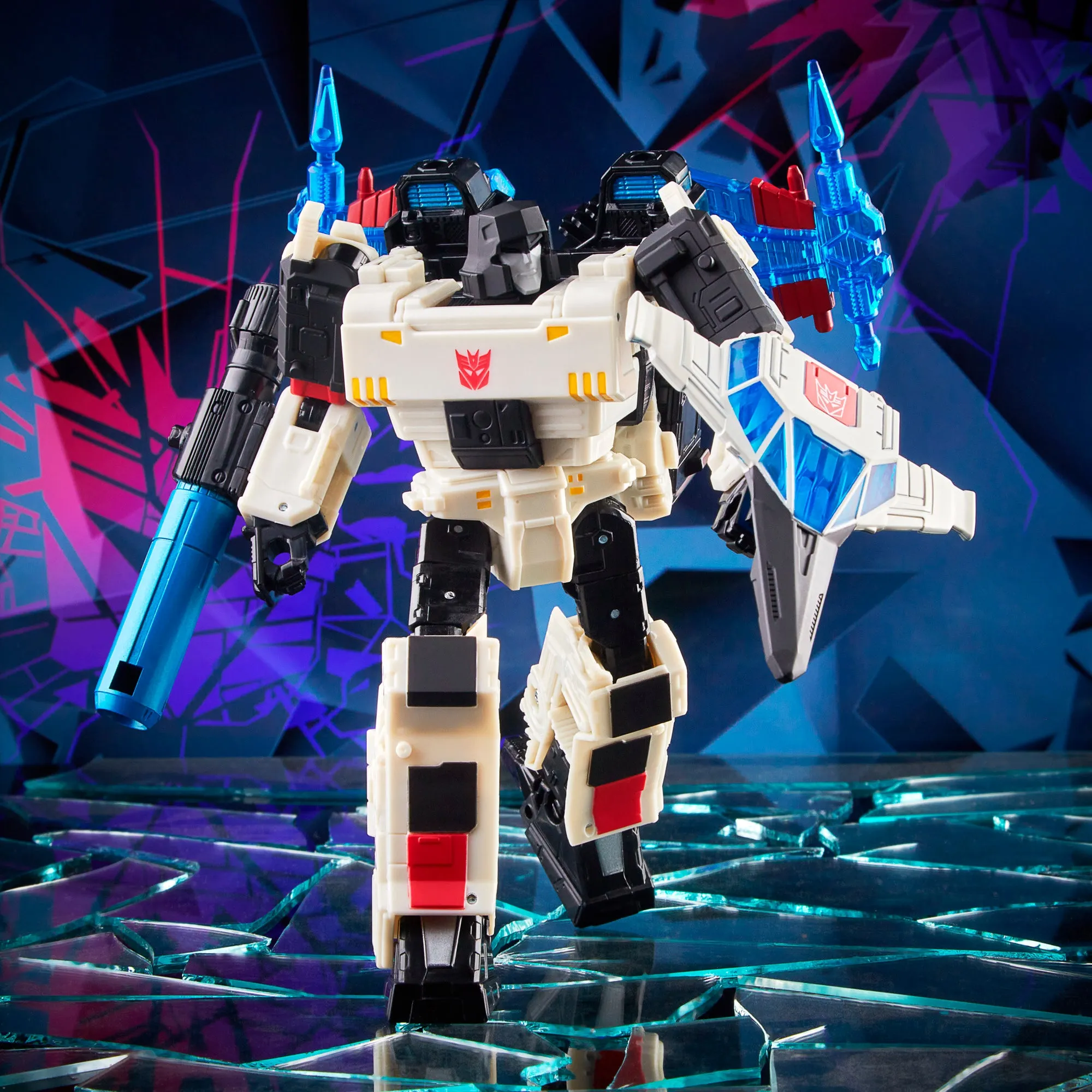 Transformers Generations Shattered Glass Collection Megatron & IDW’s Shattered Glass—Megatron (Exclusive Hasbro Pulse Variant Cover)