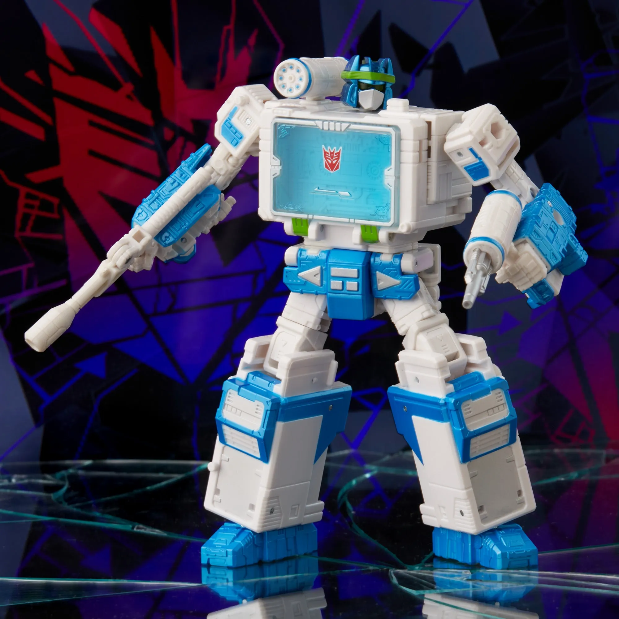 Transformers Generations Shattered Glass Collection Soundwave & IDW’s Shattered Glass— Soundwave (Exclusive Hasbro Pulse Variant Cover)