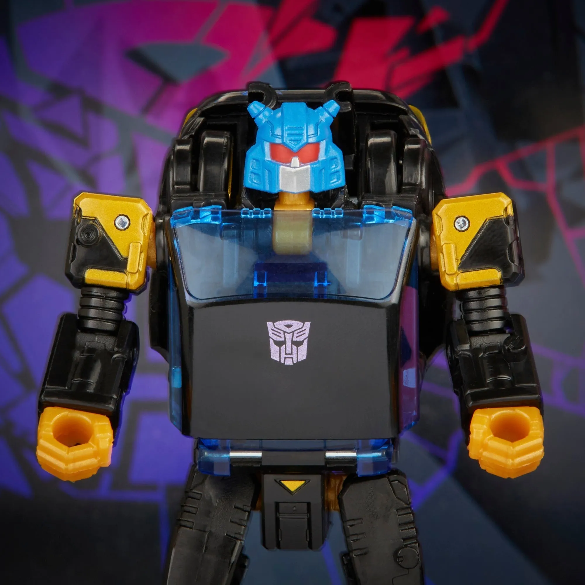 Transformers Generations Shattered Glass Deluxe Autobot Goldbug Action Figure